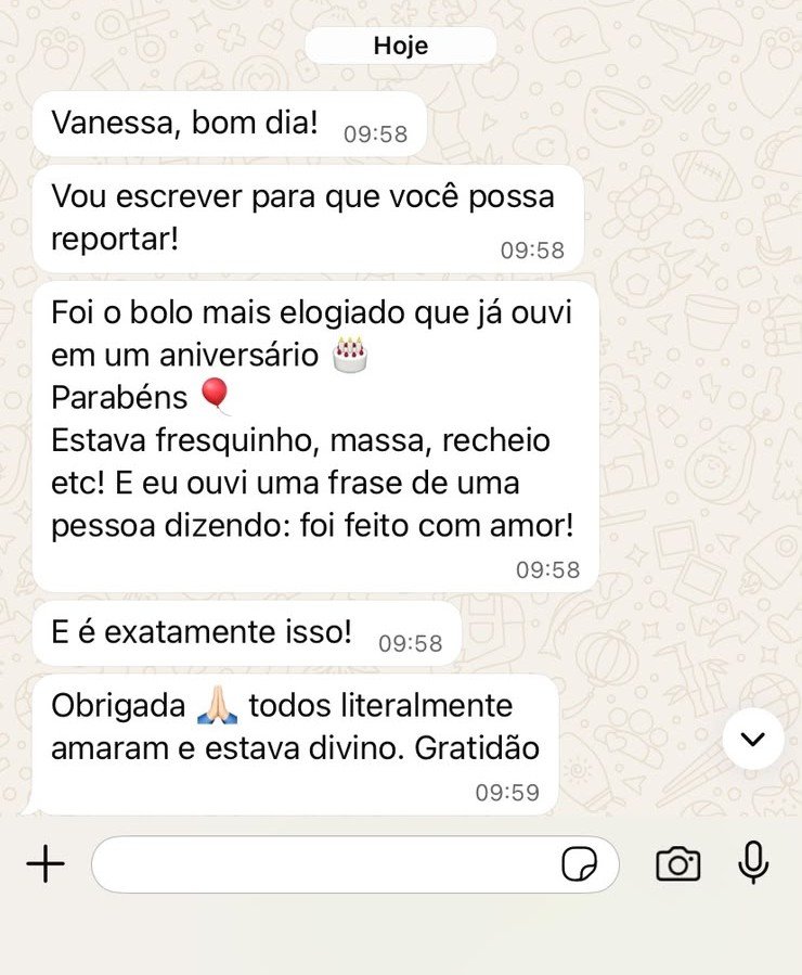 Cliente relata elogios recebidos pelo bolo de aniversário